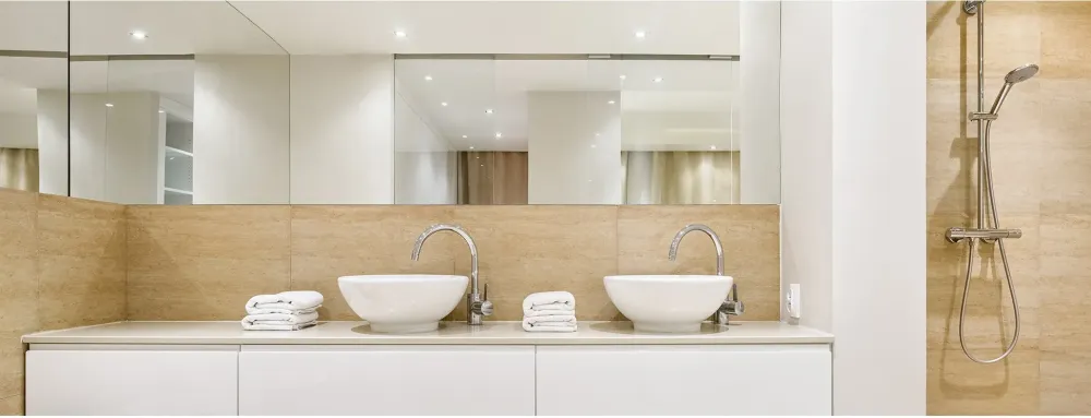pose de salle de bain près de Jonquières